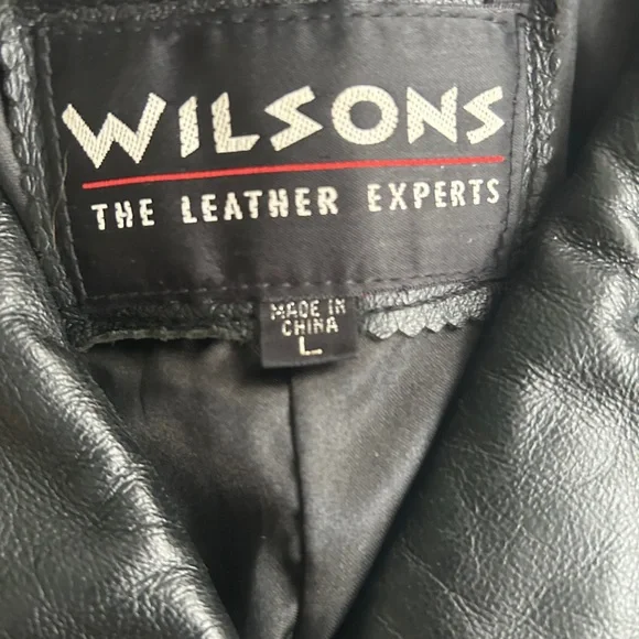 Wilsons Women's Classic Black 100% Genuine Leather Jacket Y2K/90s vintage vibe - Picture 2 of 5
